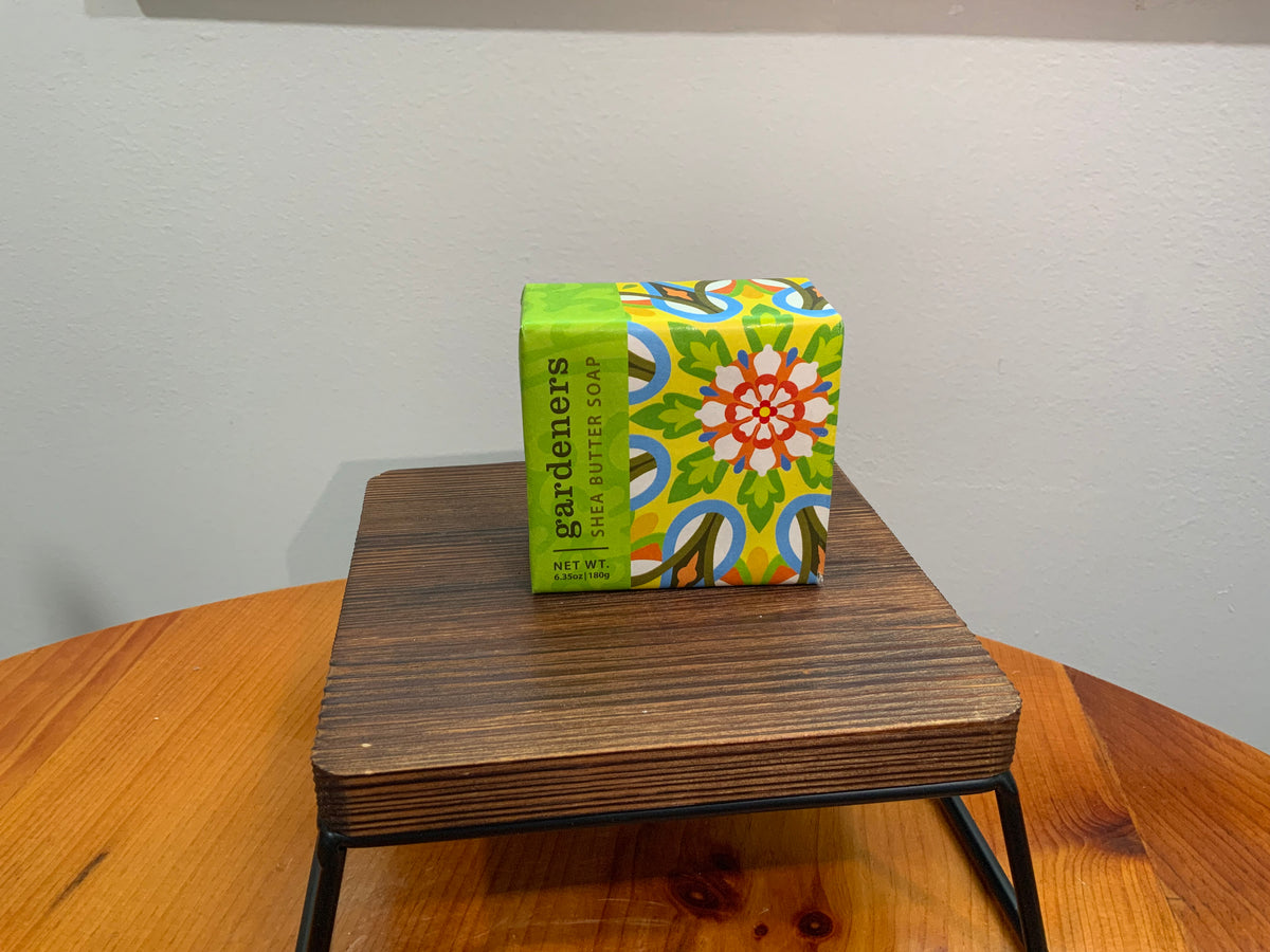 6oz Botanical USA Made Soaps