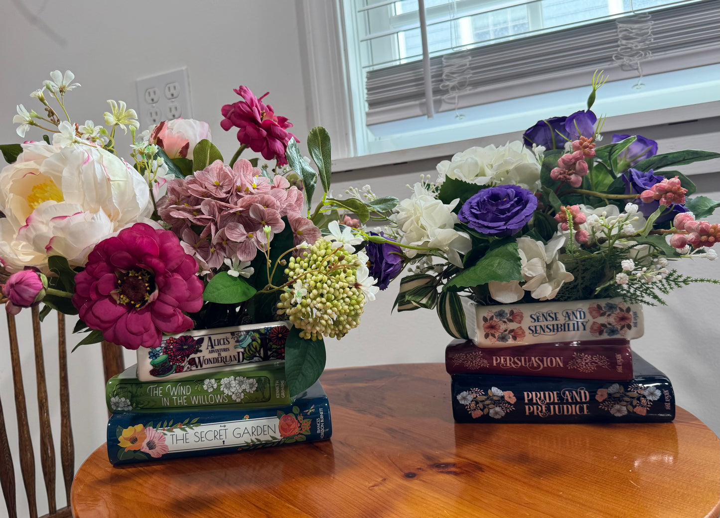 Book Vase Arrangements