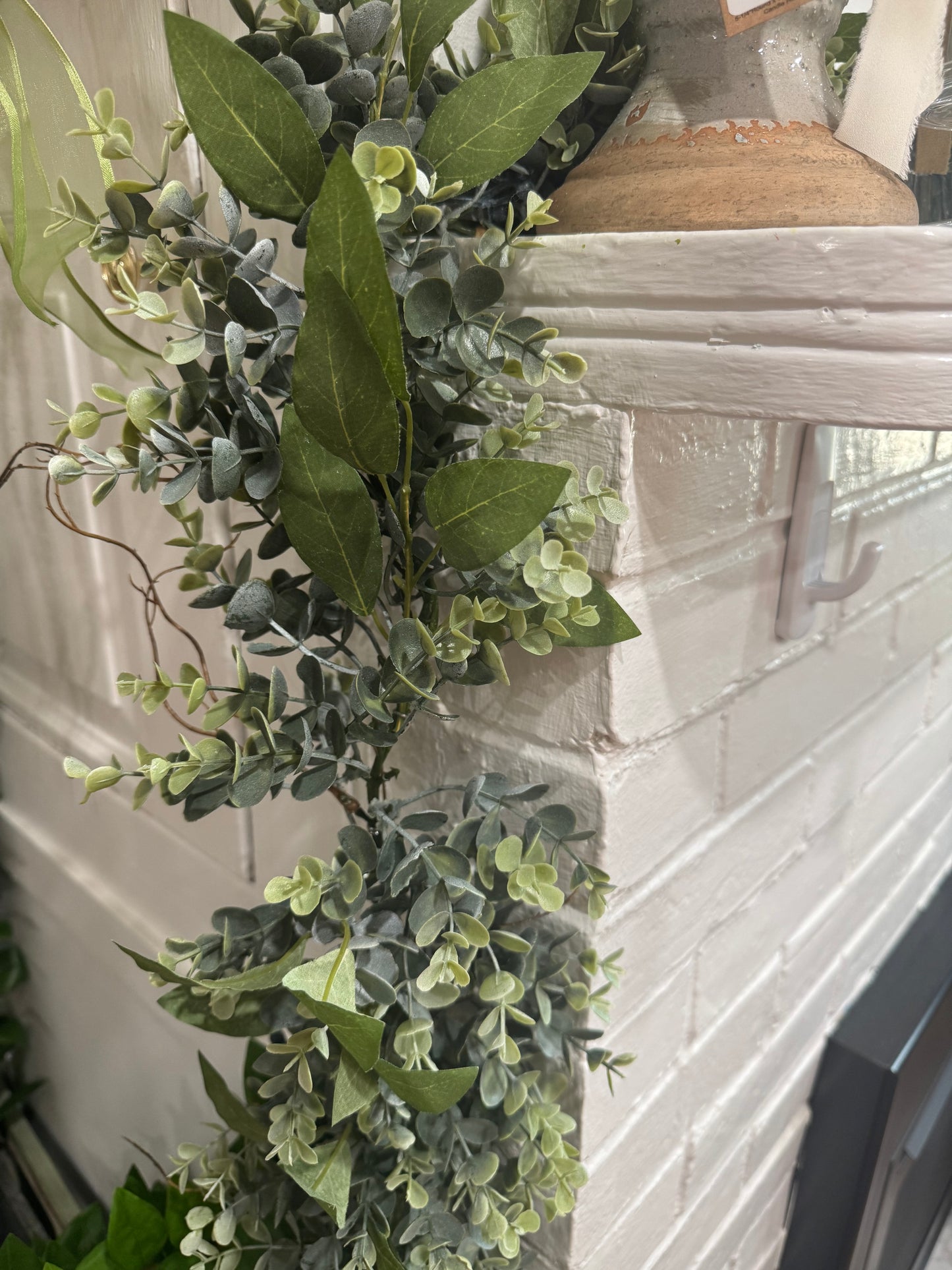 EUCALYPTUS/SAGE GARLAND