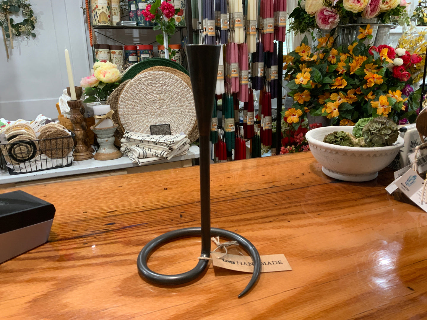 Loop Metal Taper Holder