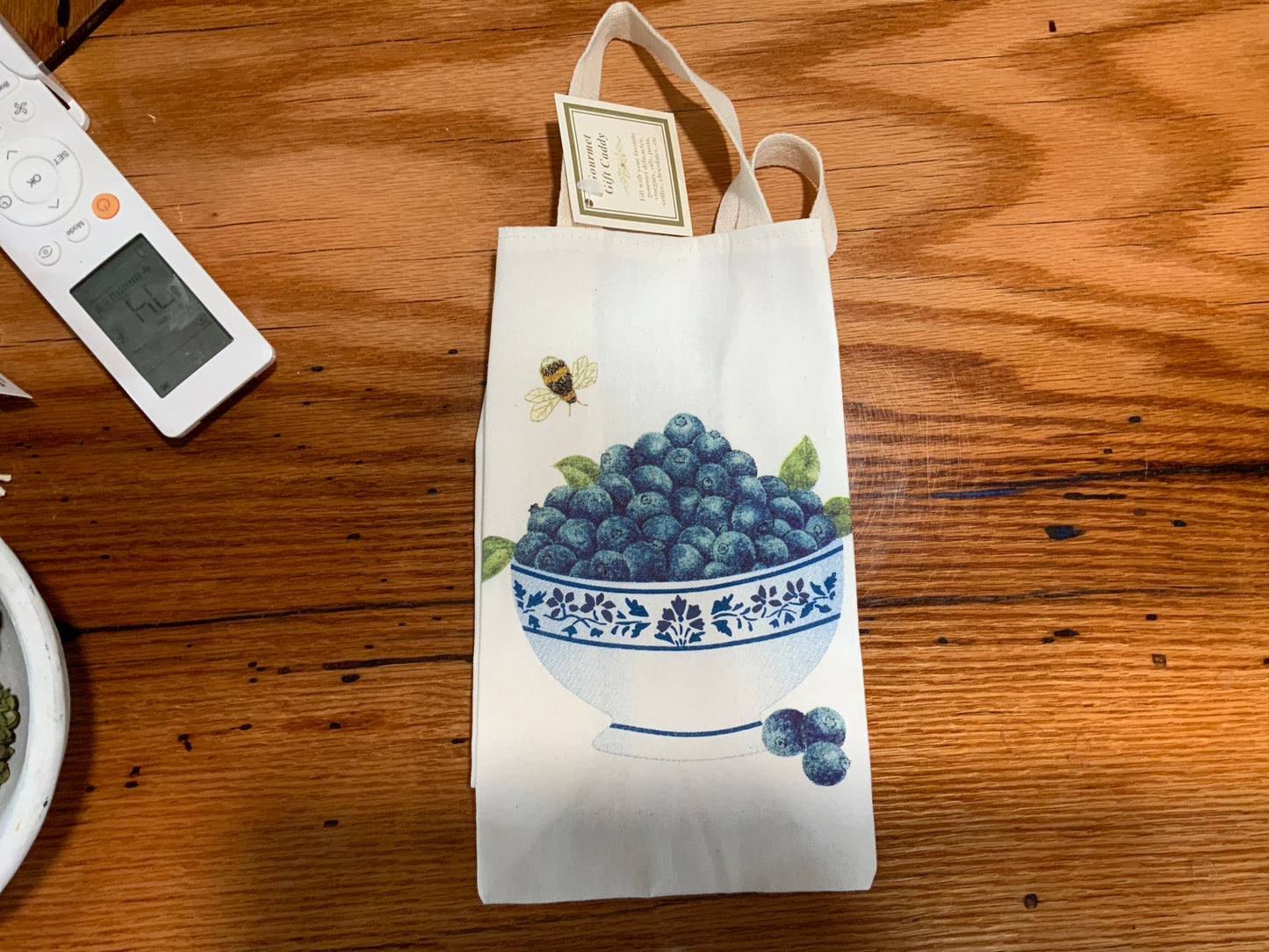 Alice's Cottage Cotton Gourmet-sized Gift Caddy