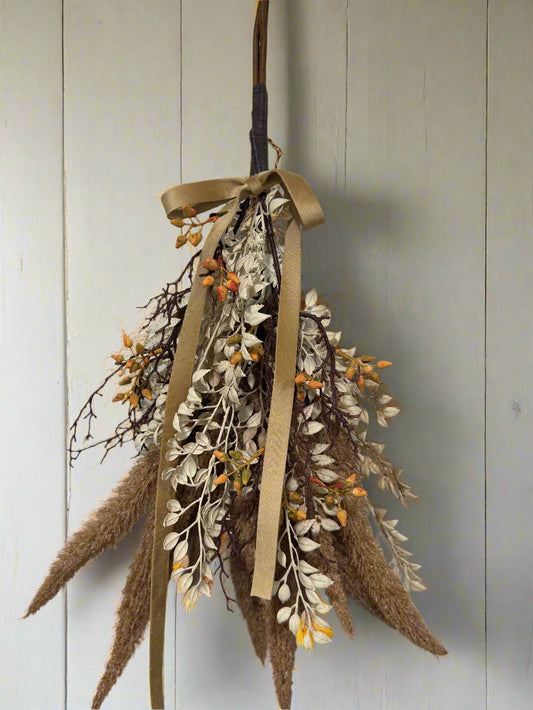 Fox Tail "Broom" Swag
