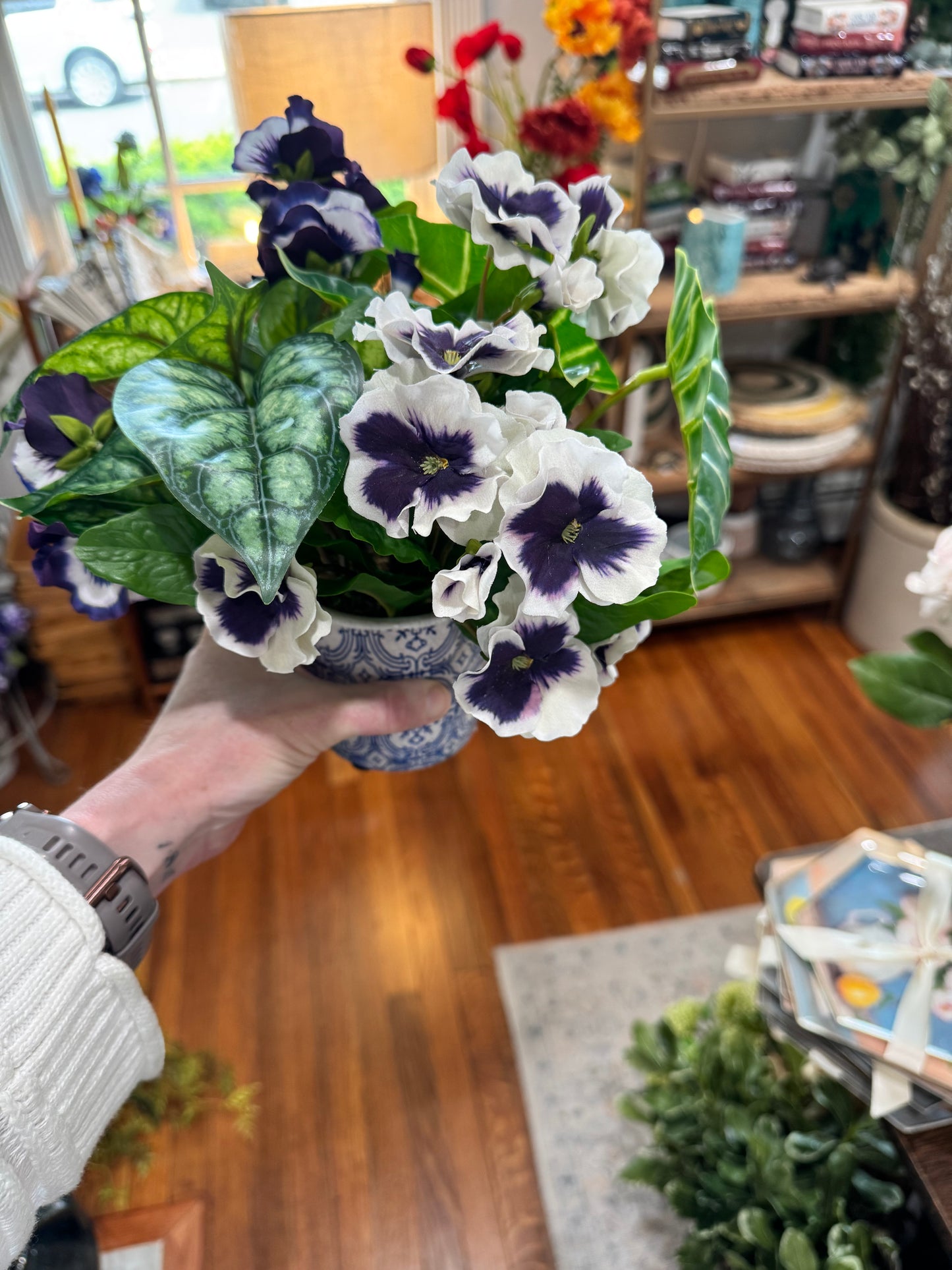 Petite Arrangements