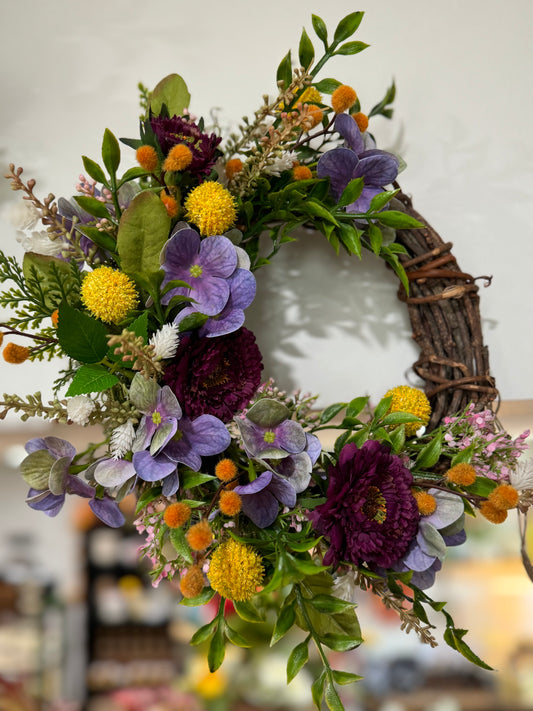 Small Wildflower and Hydrangea Wreath