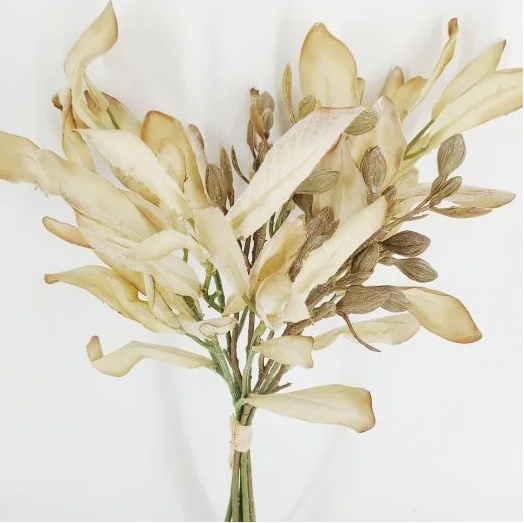 Dried Look Acorn Leaf bouquet